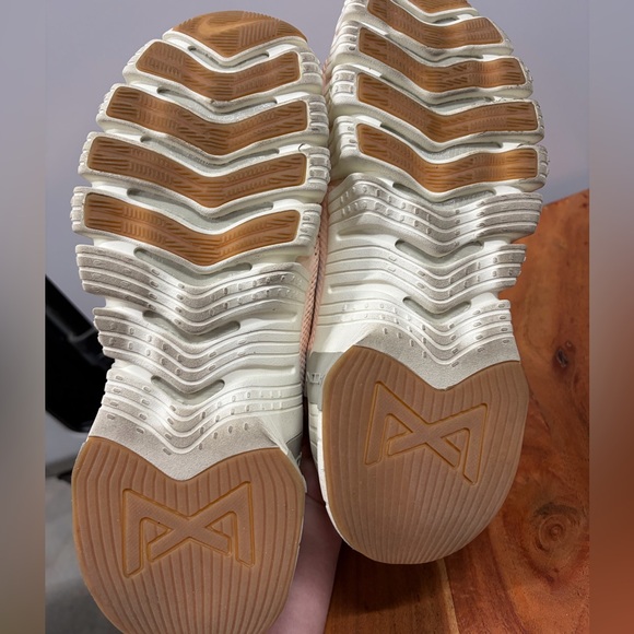 EUC Nike Metcon x Free Sneakers - Picture 4 of 5